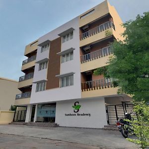 Treebo Samhaar Residency Thoraipakkam